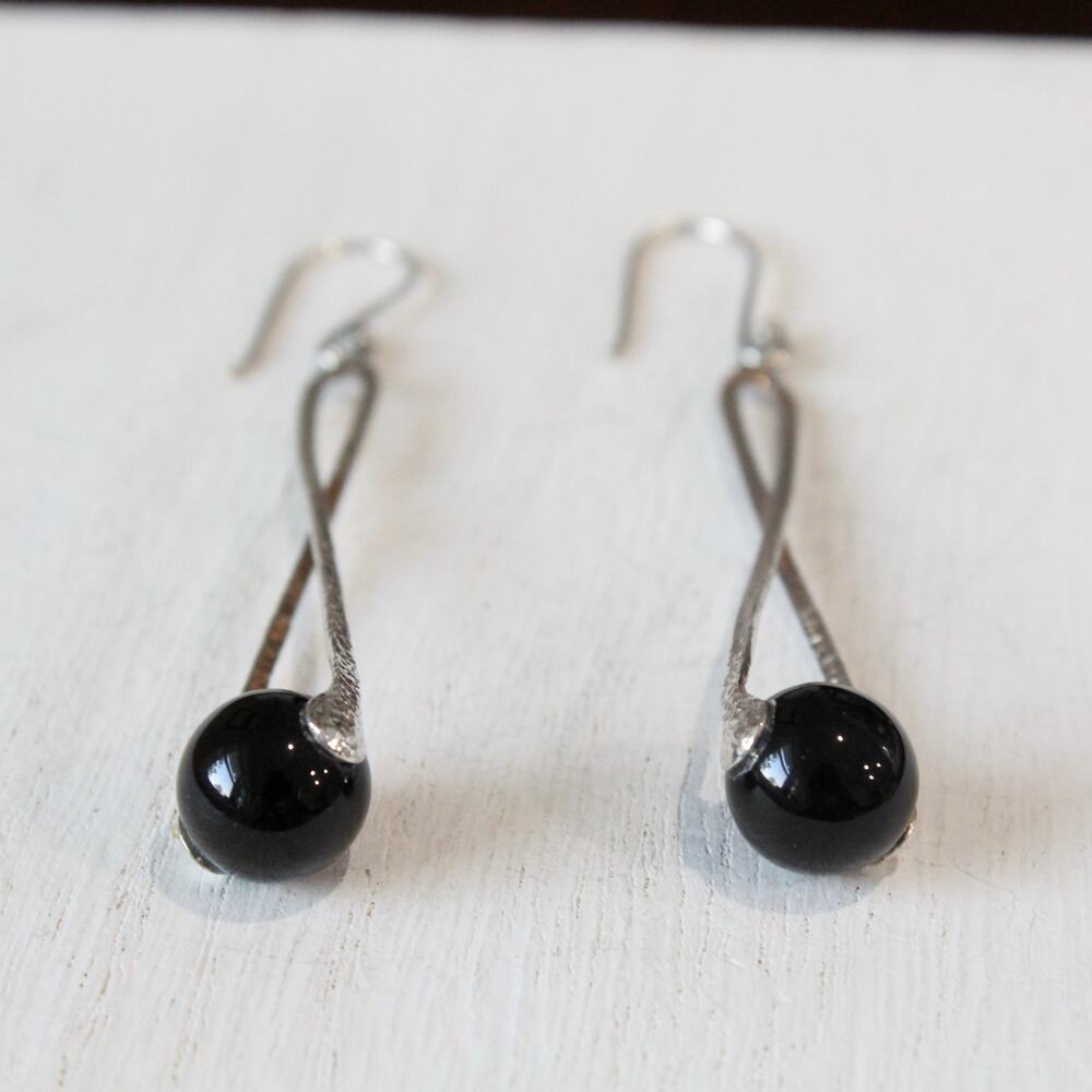 Vintage Handcrafted Sterling Silver Twist Drop/Dangle Earrings w/ Black Onyx - Picture 2 of 5